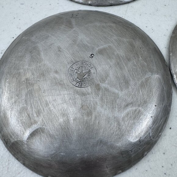 Wendell August Forge 3.5" Coasters With Dogwood Flowers - Set Of 7 - Picture 12 of 16